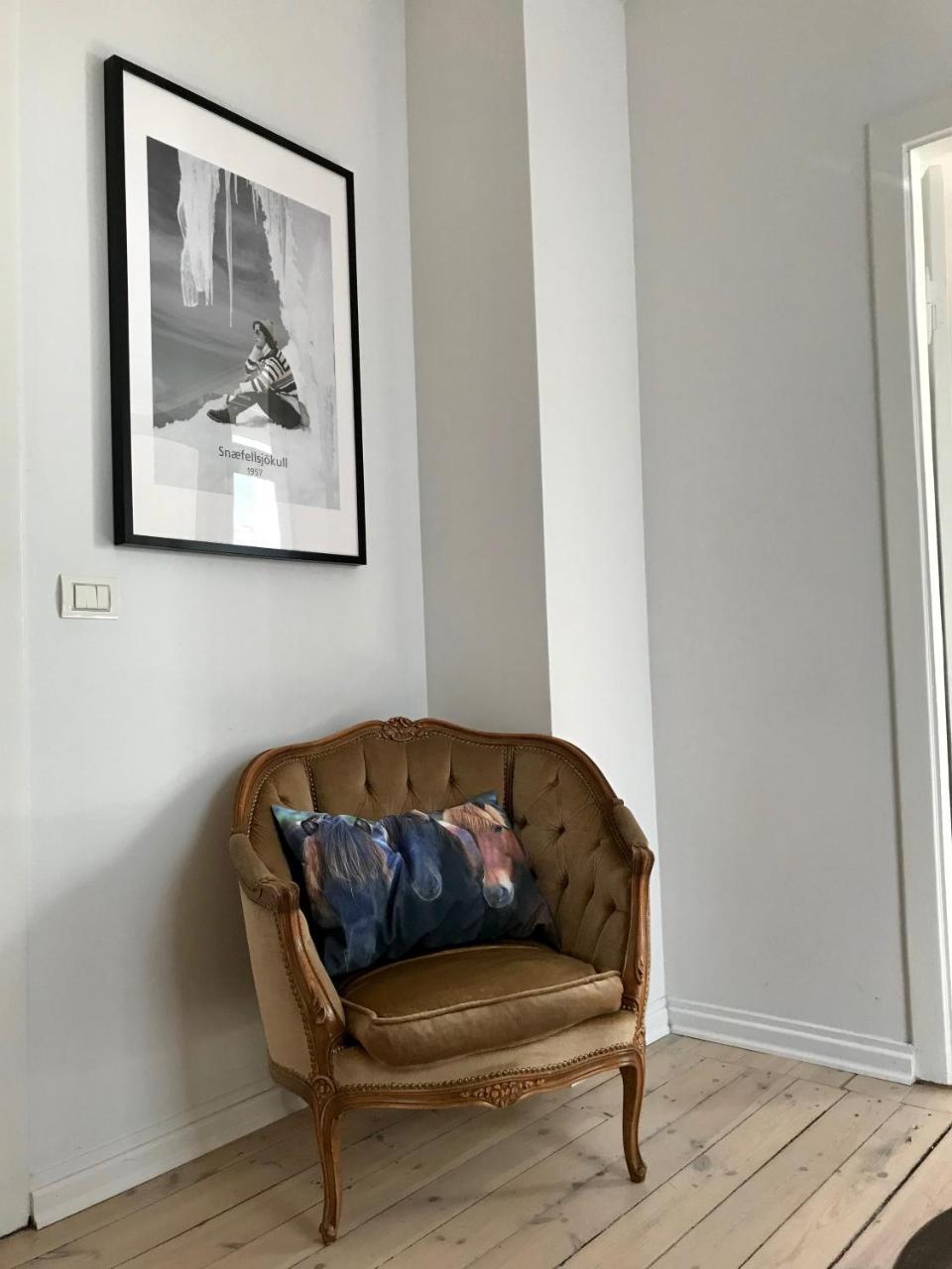 Apartment 101 Mar Reykjavik